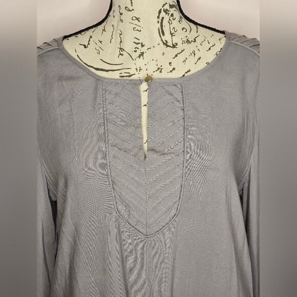 NWT SPENSE Womens Longsleeve Grey Blouse Keyhole Patterned Panel Front Size S - Picture 2 of 11